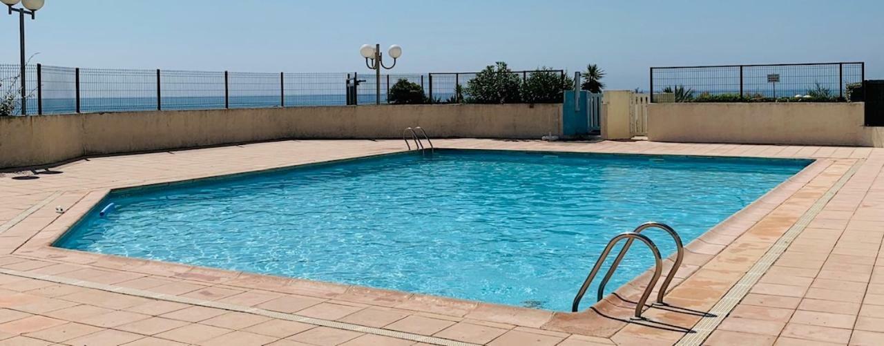 Le Zephyr, Superbe Appartement A La Corniche Avec Parking Sete Luaran gambar